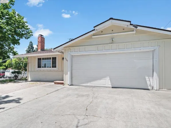 1703 Chaucer Dr, San Jose, CA 95116