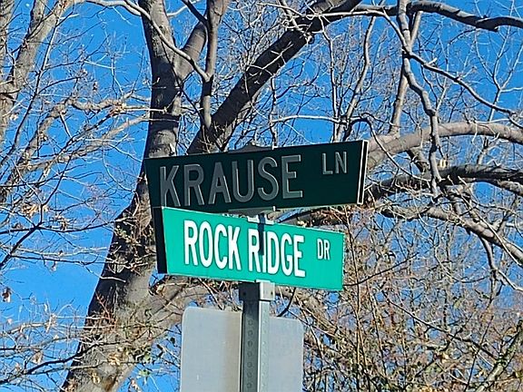 5th image of Rockridge Dr