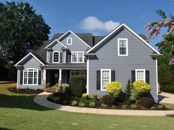 205 Castle Creek Dr, Greer, SC 29651