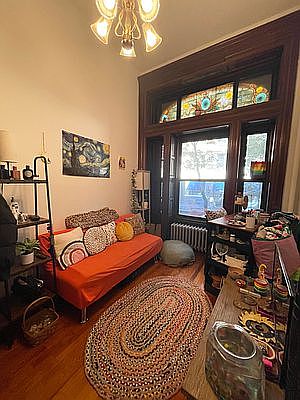 1st image of 104 W 71st St APT 2B