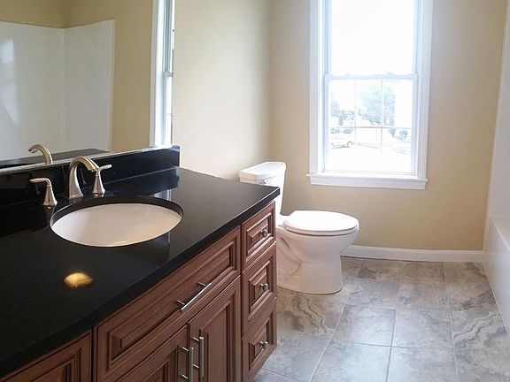 5th image of 2697 Cranberry Hwy APT 26