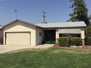 606 W Oakmont Ave, Porterville, CA 93257