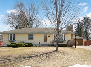 9509 2nd Ave S, Bloomington, MN 55420