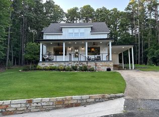 110 Lakeview Dr, Fairfield Bay, AR 72088