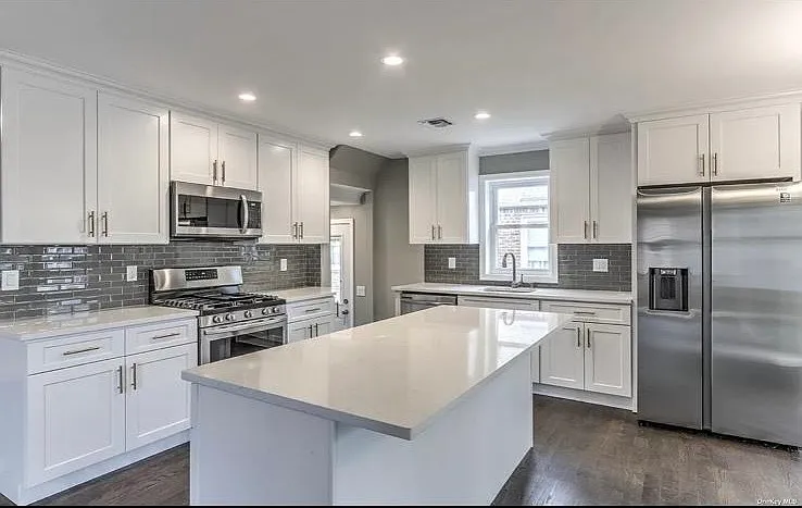4 bed, 1296 sqft, $5,000 — Photo 2
