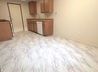 28378 Encanto Dr APT H102, Sun City, CA 92586