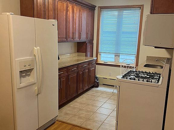 4th image of 84-11 60th Dr #1