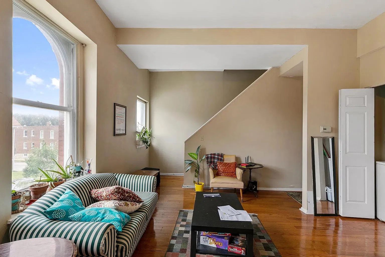 4206 Castleman Ave — Photo 2