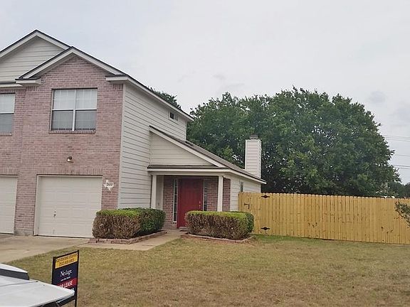 2nd image of 2600 Georgian Dr