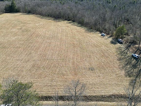 2nd image of 3 Newton Ln