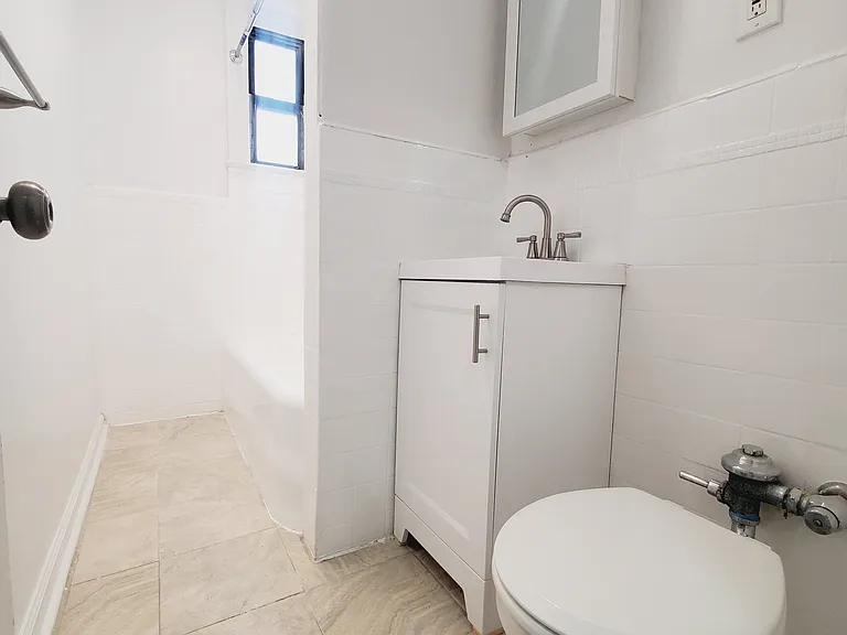 164 Sterling Ave #163 — Photo 5