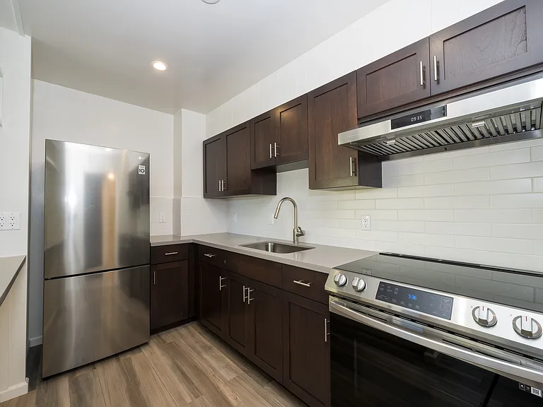 935 Burnett Ave #4 — Photo 7