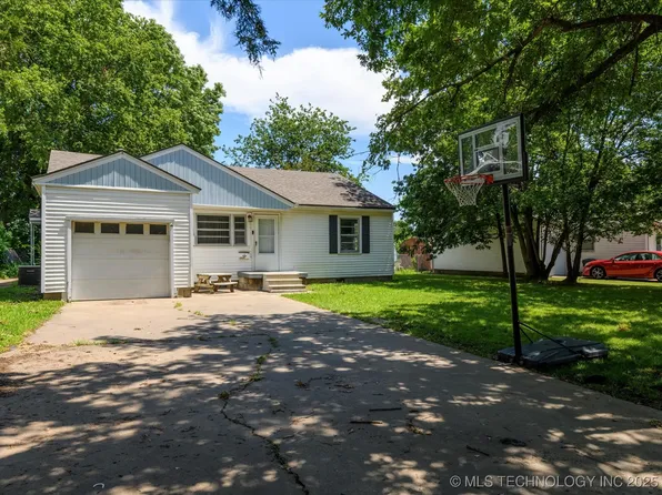 105 E Brahma Ave, Dewey, OK 74029