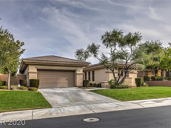 2nd image of 10 Eagle Chase Ct