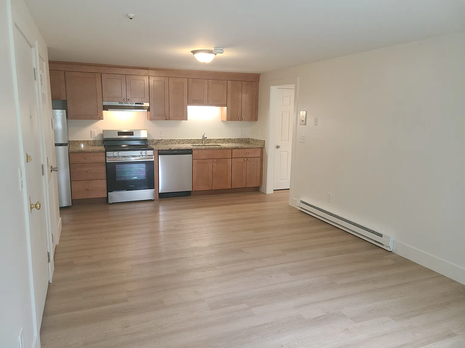 1 bed, 500 sqft, $1,895 — Photo 2
