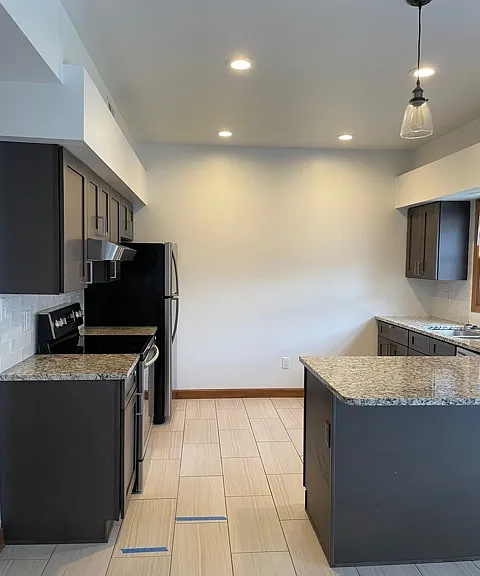 74 W Hubbard Ave — Photo 8