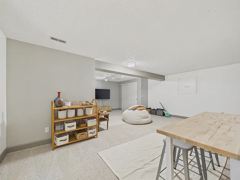 6975 Nile Ct — Photo 42