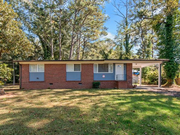 876 Laurelmont Dr SW