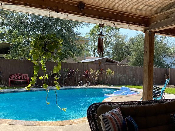 2nd image of 311 Westwood Dr