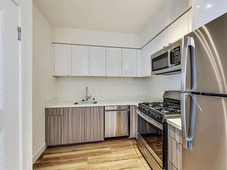 950 Lofts — Photo 65