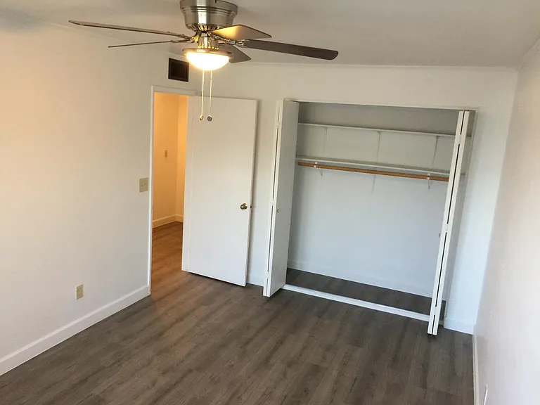 5308 W Redfield Rd — Photo 6