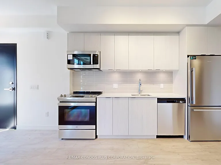 170 Clonmore Dr #5 — Photo 11