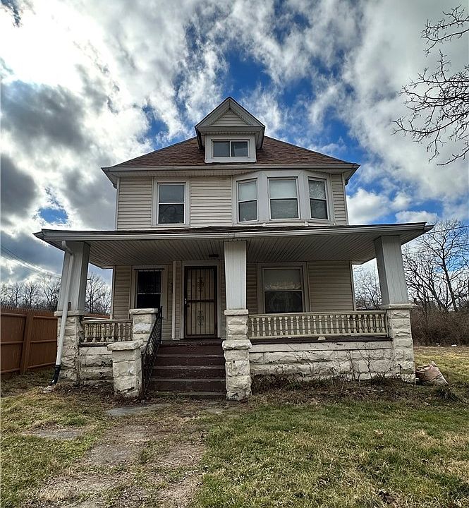 1st image of 1828 Noble Rd