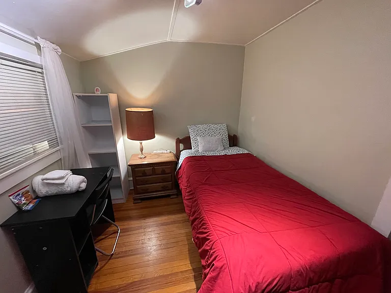 924 Park Ave — Photo 20