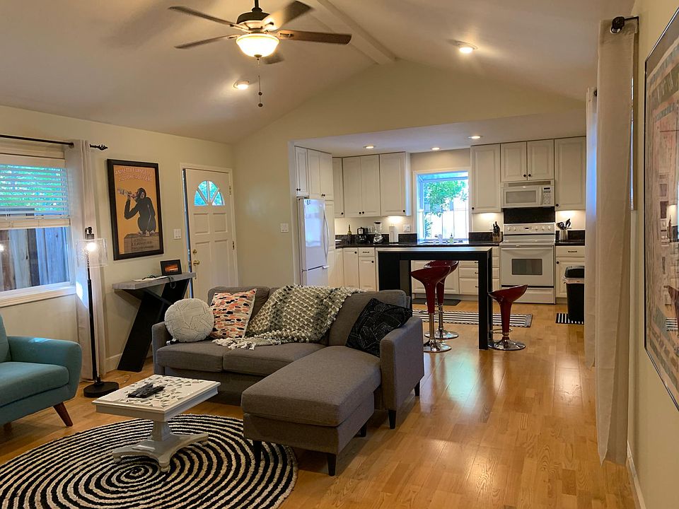 1st image of 184 Opal Ave