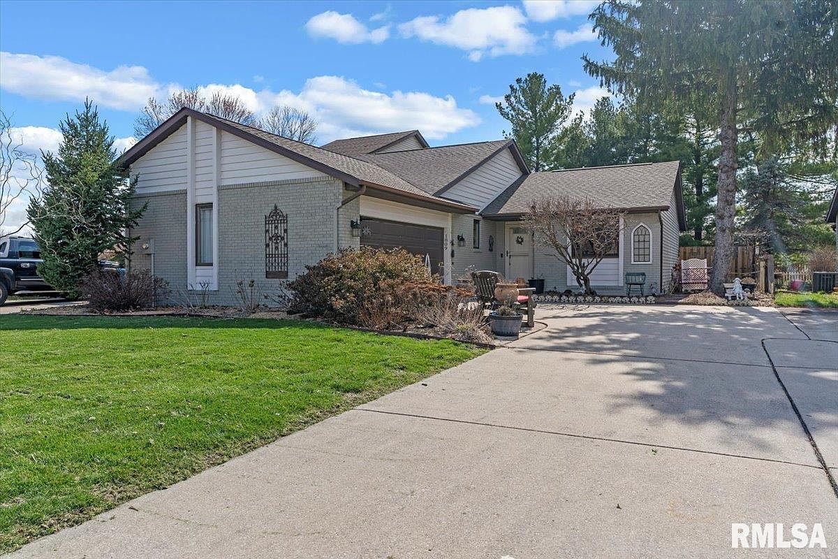 Zillow Springfield Il Condos at Betty Gutierrez blog