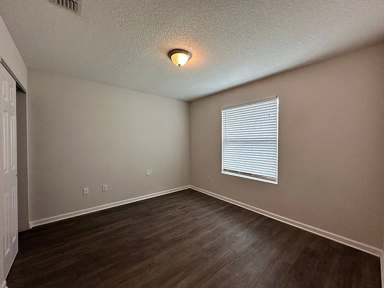 3460 Belfort Rd — Photo 10