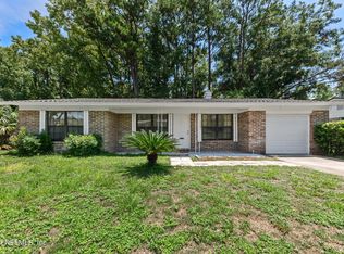 7481 Greenway Dr, Jacksonville, FL 32244
