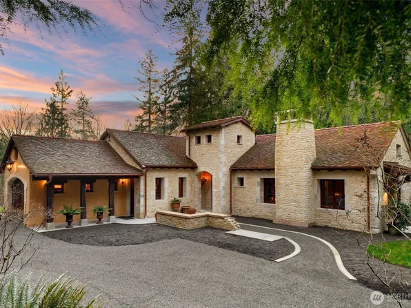 11008 N Deer Drive, Woodway, WA 98020