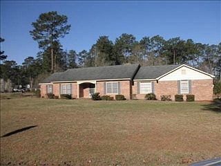 1st image of 33 Northlake Dr