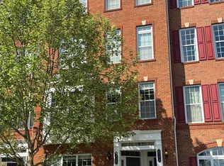 43168 Wealdstone Ter, Ashburn, VA 20148