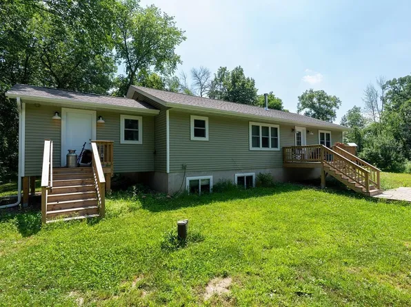 3262 90th St, Chippewa Falls, WI 54729