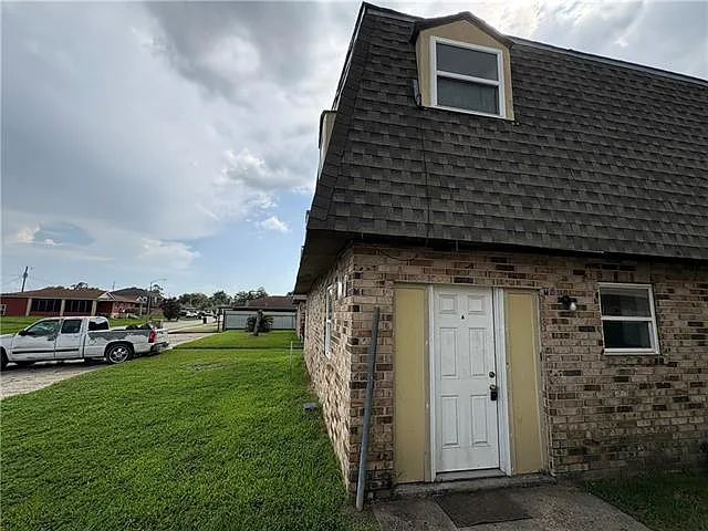2432 Jamie Ct #A — Photo 2