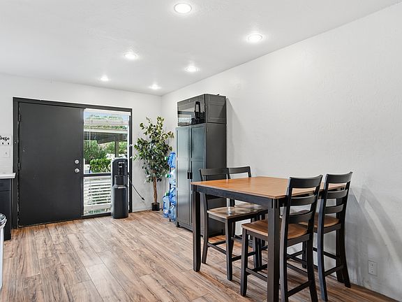 4th image of 4630 N 68th St Unit 201