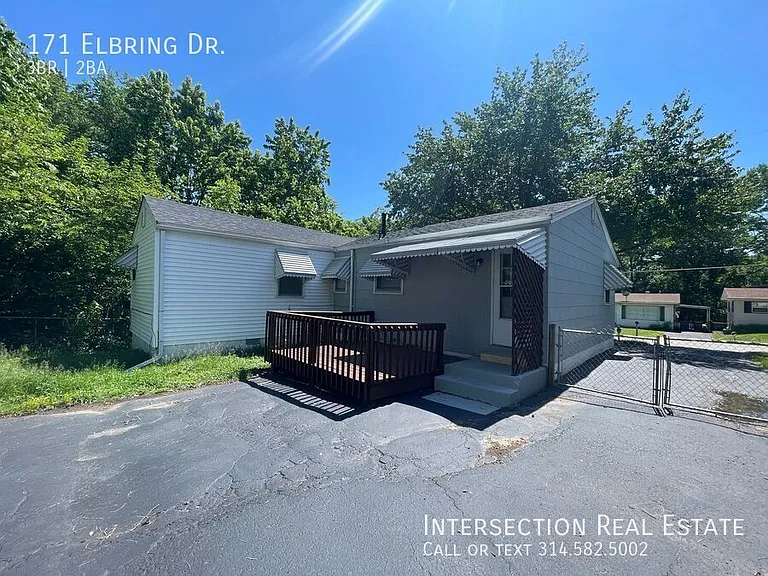 171 Elbring Dr — Photo 17