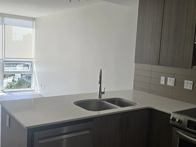 125 Columbia St #1205 — Photo 27