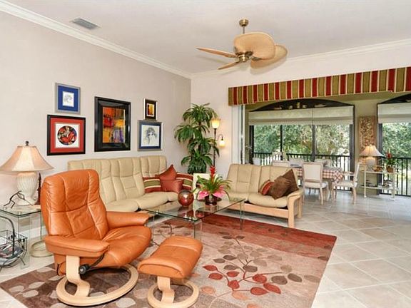 2nd image of 5242 Bouchard Cir #202