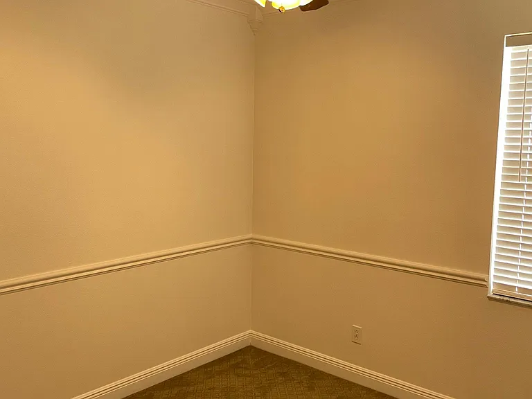 1794 Strathmore Cir — Photo 19