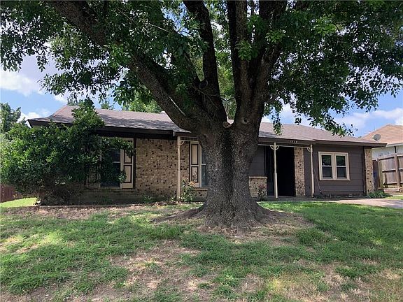 2nd image of 1338 High Meadow Dr