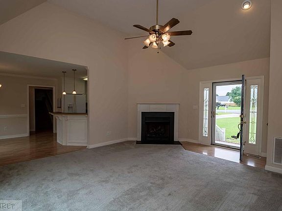 4th image of 109 Phillip Ct