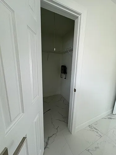 1814 E Oakland Park Blvd #50 Photo 1