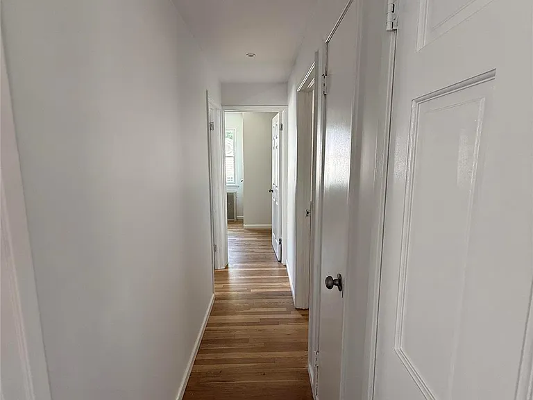 59 Wood St #1 — Photo 4