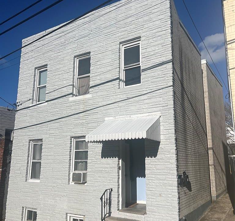1st image of 61 Spring St