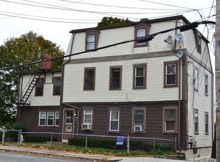 579 Park Ave #2, Cranston, RI 02910