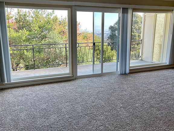 3rd image of 2201 Princeton Dr #10