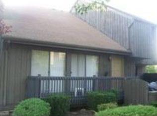 201 Westgate Dr, Edison, NJ 08820